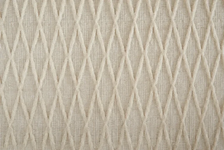 86-WCR-126-Winter White